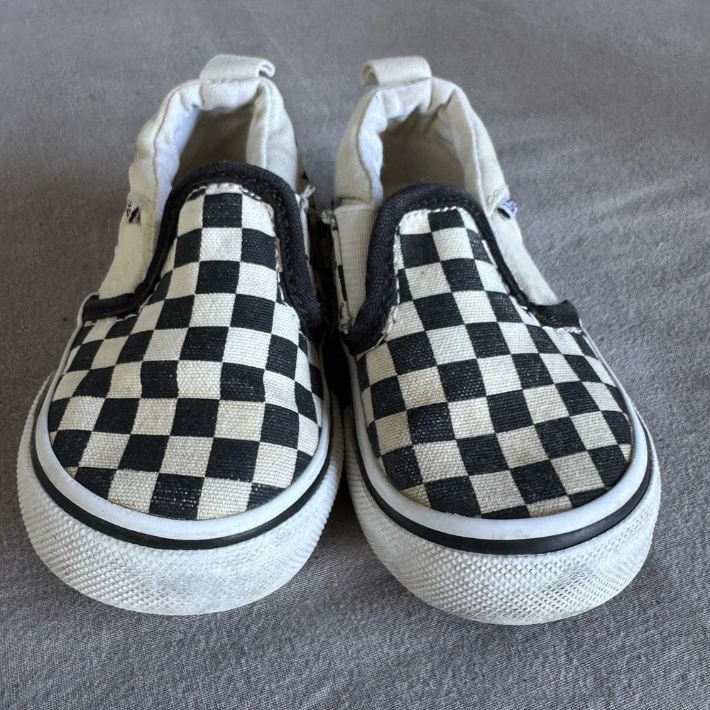 Size 4c - Vans Checkerboard Slip On Crib Shoes- Baby/Infant- Black/White